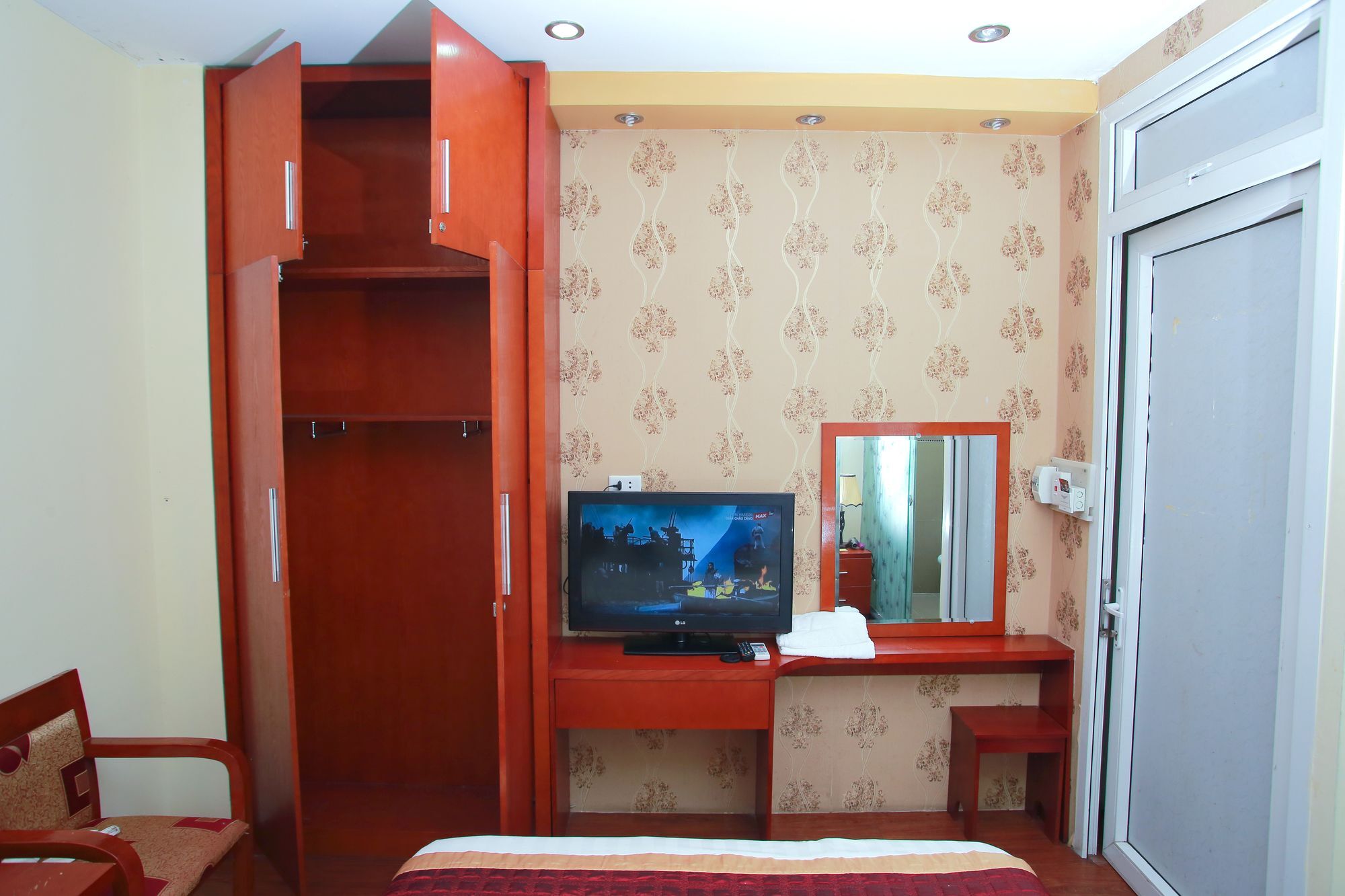 Reddoorz Near Hanoi Railway Station Dış mekan fotoğraf