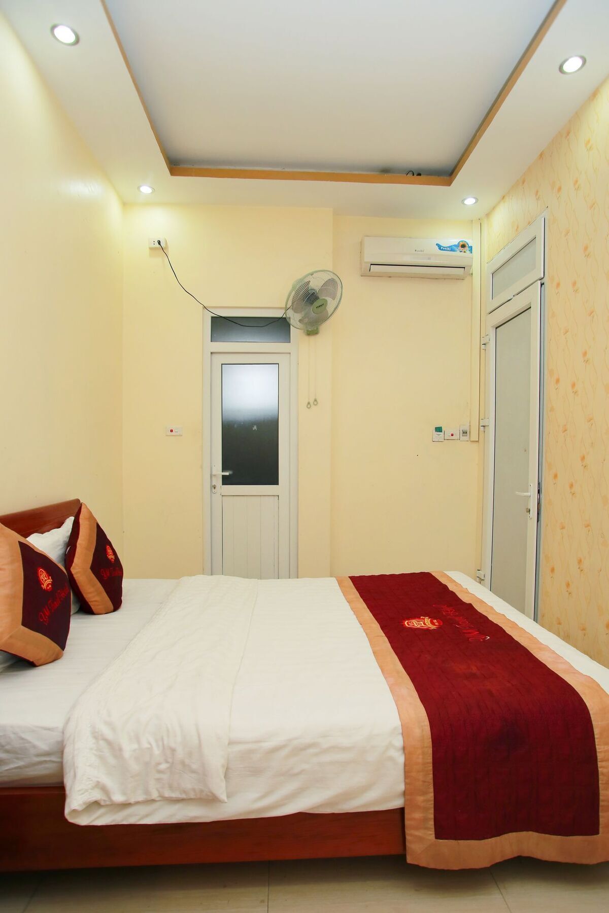 Reddoorz Near Hanoi Railway Station Dış mekan fotoğraf