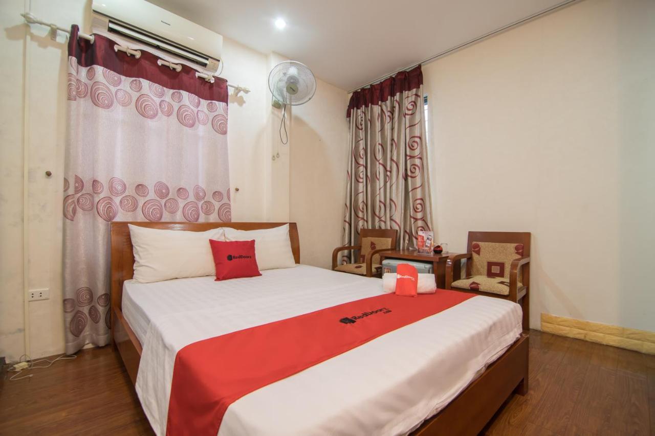 Reddoorz Near Hanoi Railway Station Dış mekan fotoğraf